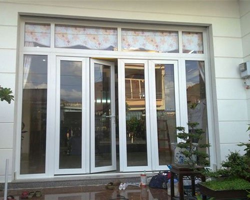cửa nhôm kính 4 cánh đẹp Ms013