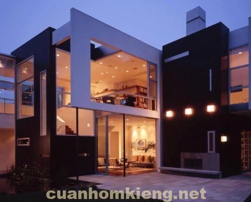 Ngôi nhà sáng rực nhờ kính cường lực đẹp bền