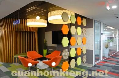 vách ngăn kính văn phòng sung túc bền đẹp nhất 2019